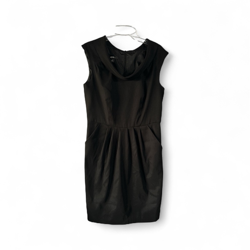 Alyx Chic Black Sleeveless Mini Dress